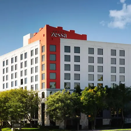 Hotel Zessa Orange County Airport, A Doubletree By Hilton